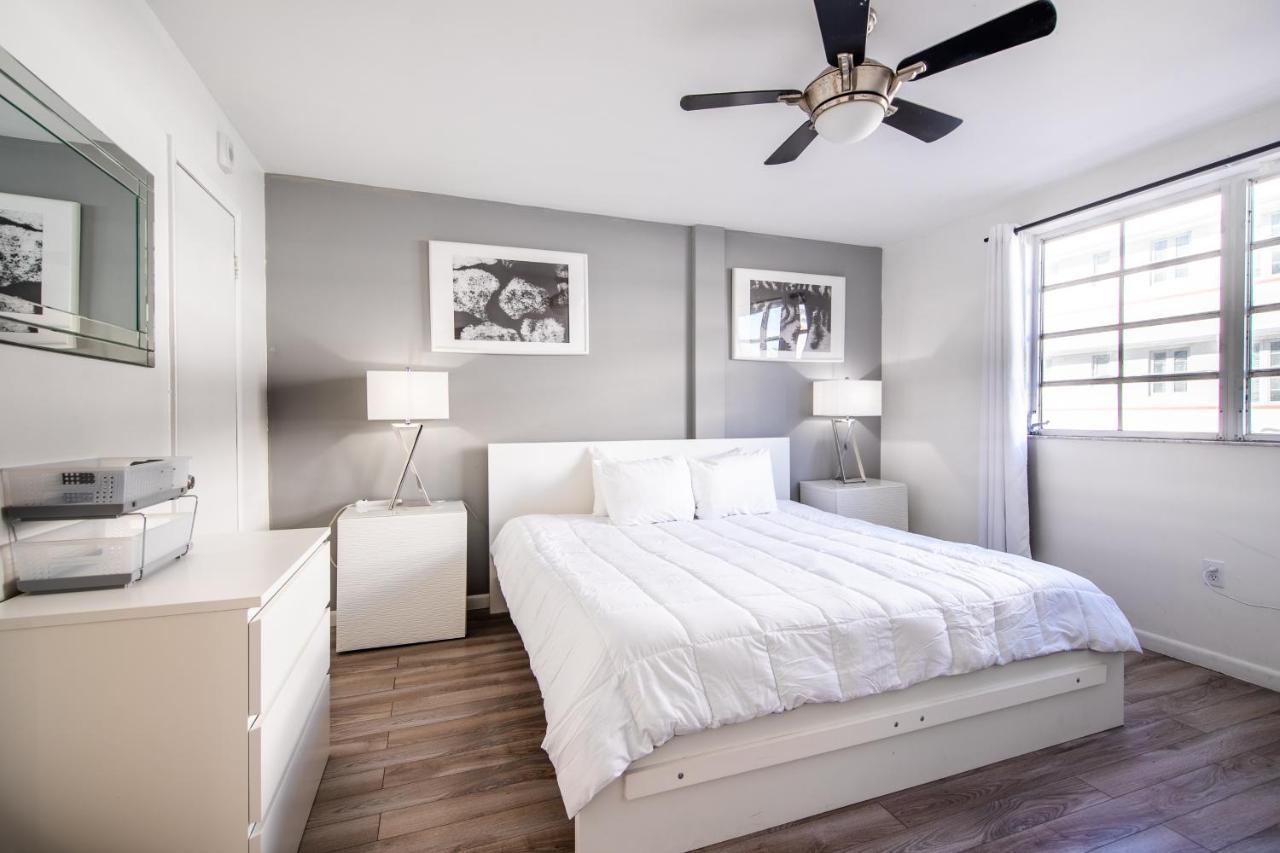 Appartamento Collins Chic Miami Beach Esterno foto